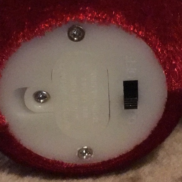 Avon Musical Santa Ornament - Picture 3 of 3